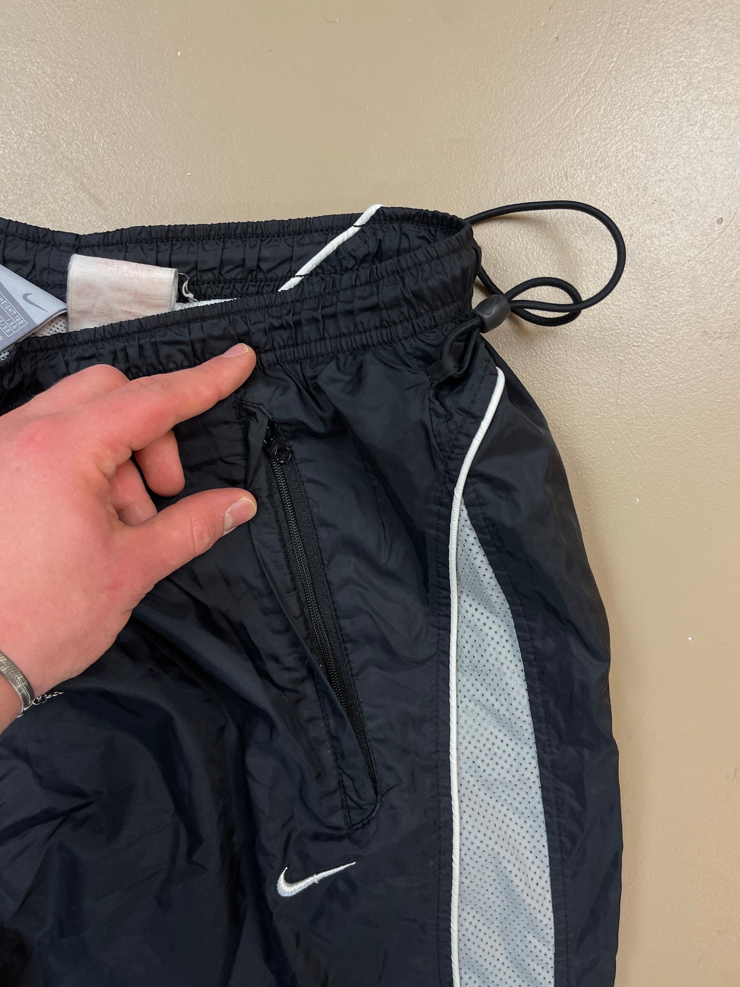 Nike Trackpants L