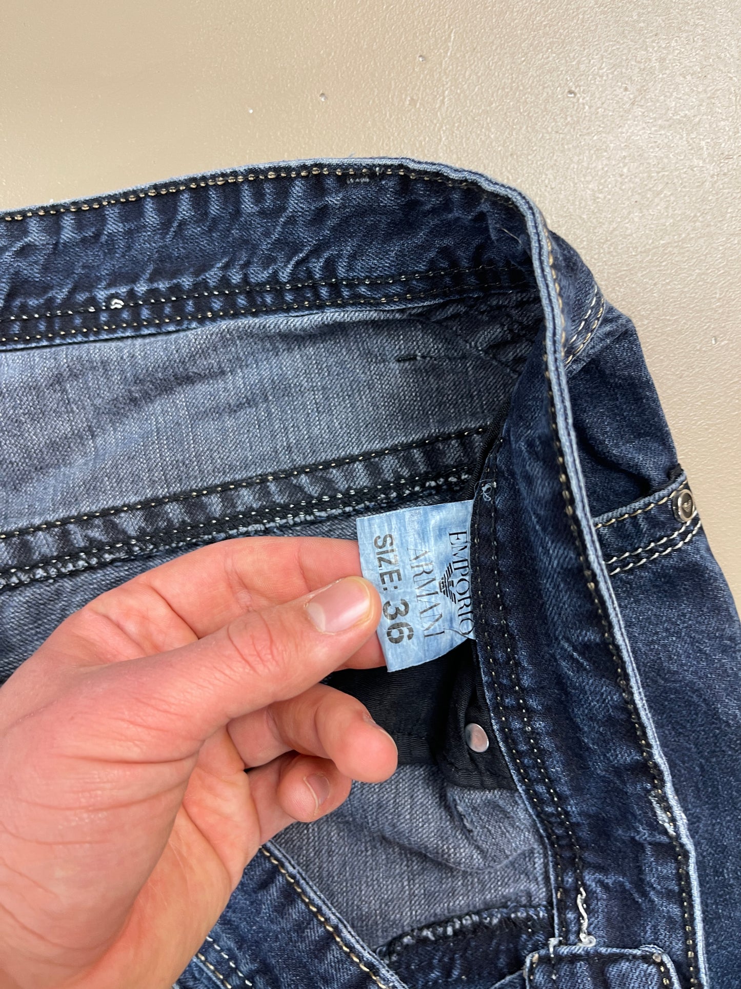 Armani Jeans L