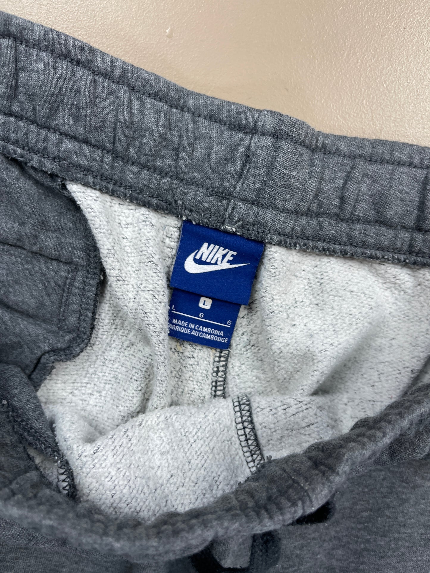 Nike Jogger L