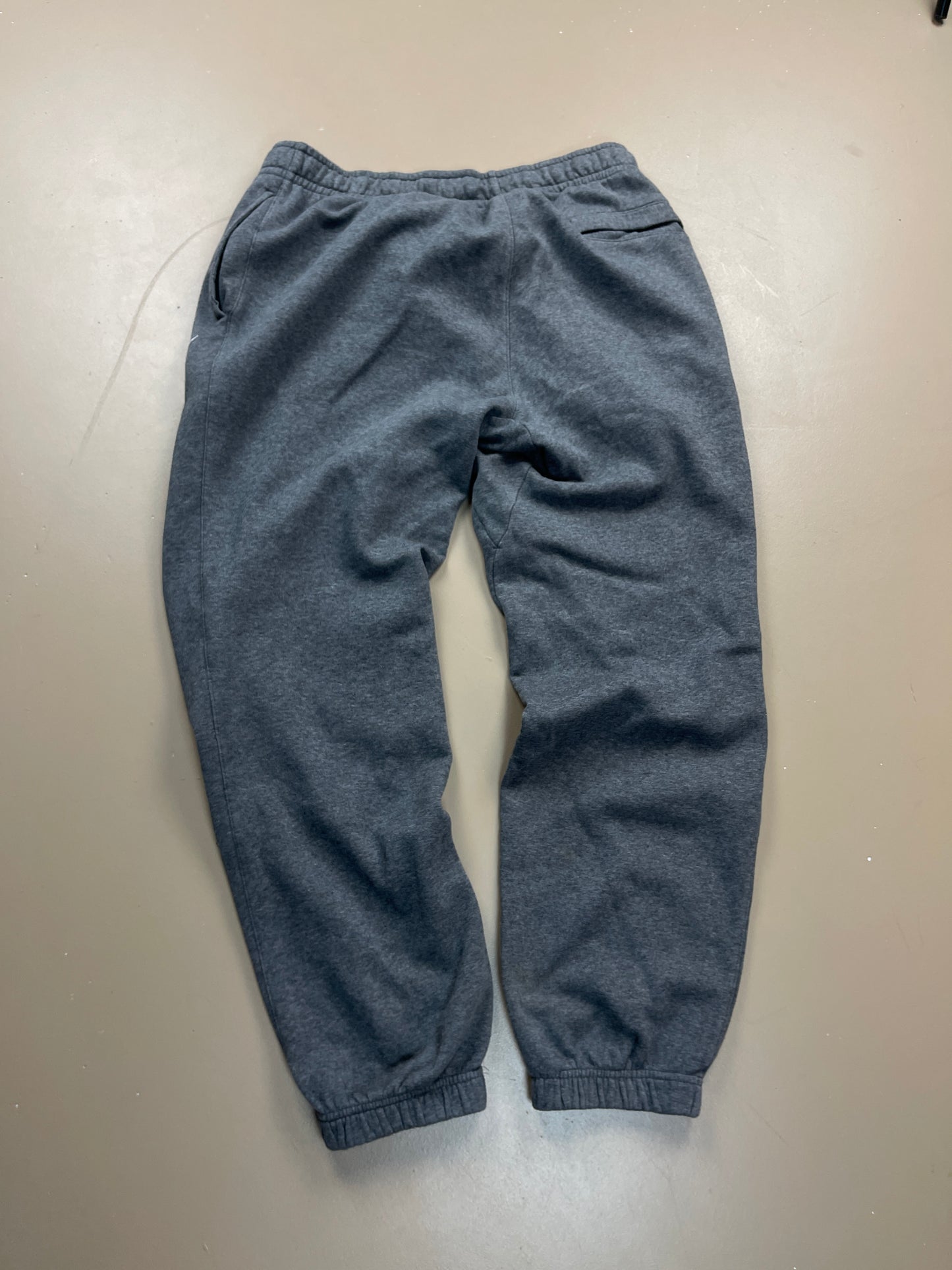 Nike Jogger L