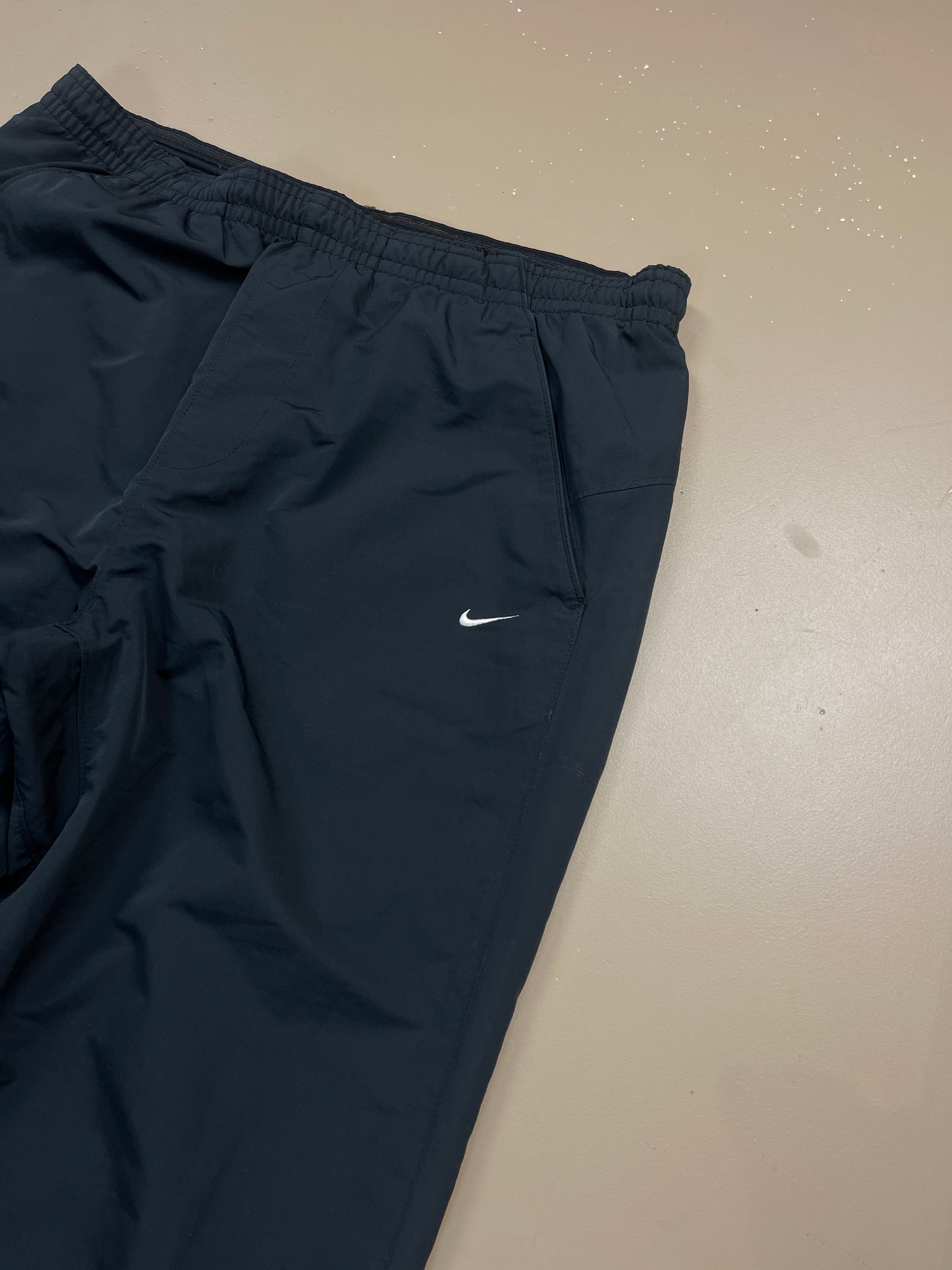 Nike Baggy Trackpants L